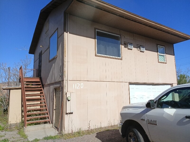 Photo - 1120 Bird St