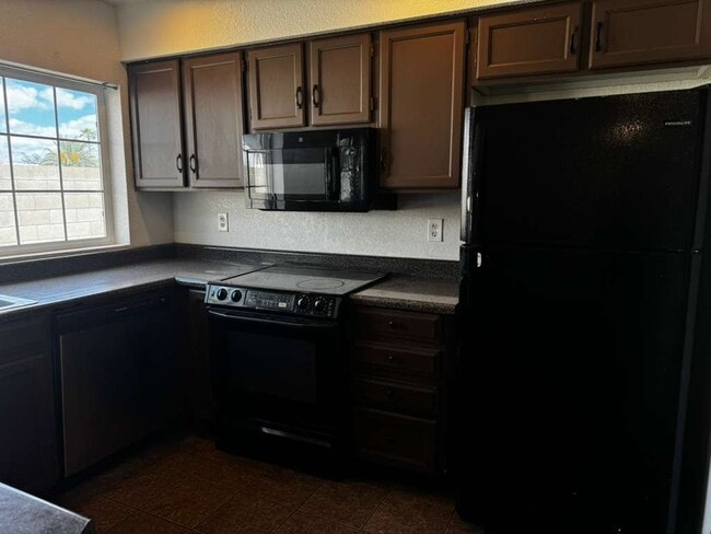 Photo - 12611 N 42nd Ave