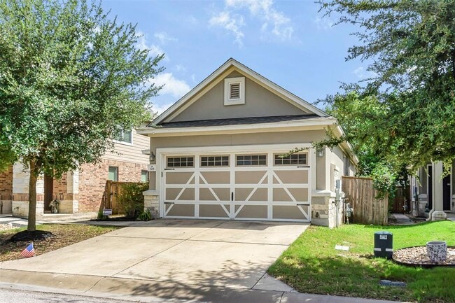 Photo - 128 Holstein St