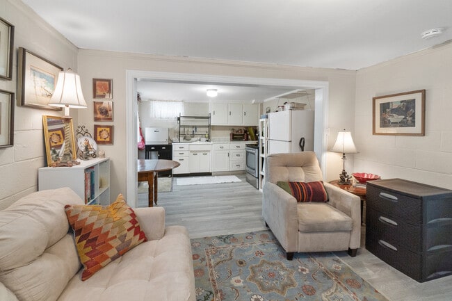 Photo - 504 E Patrick St Unit A