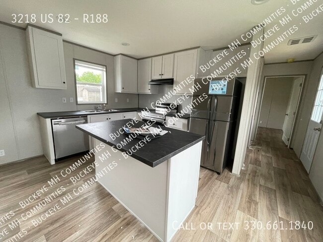 Building Photo - 3218 OH-82 Rental