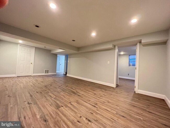 11812 Timber Ln