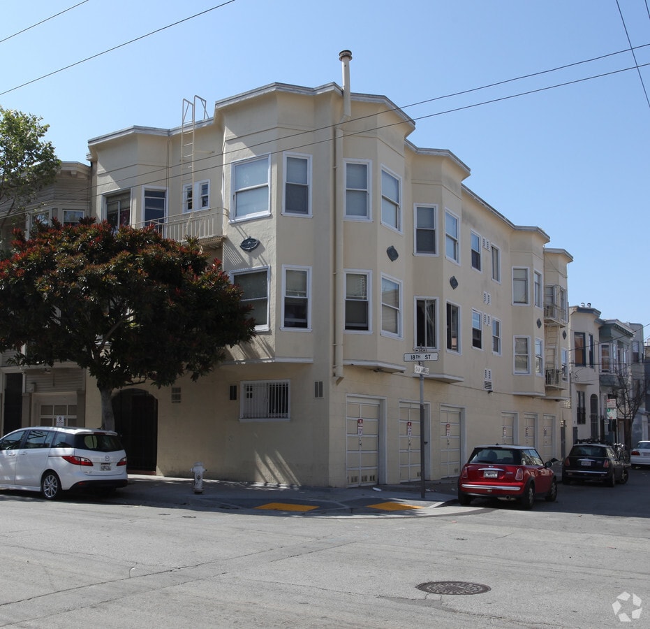 Photo - 18th Street Apartments