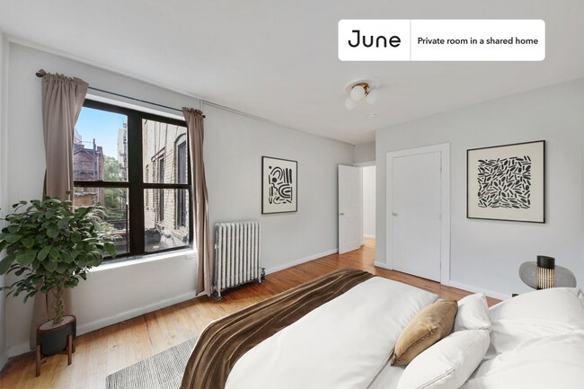 Building Photo - Room in Shared 3 bed/1 bath home