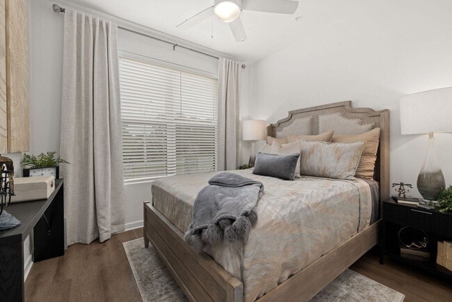 District Collection apartments — community photo
