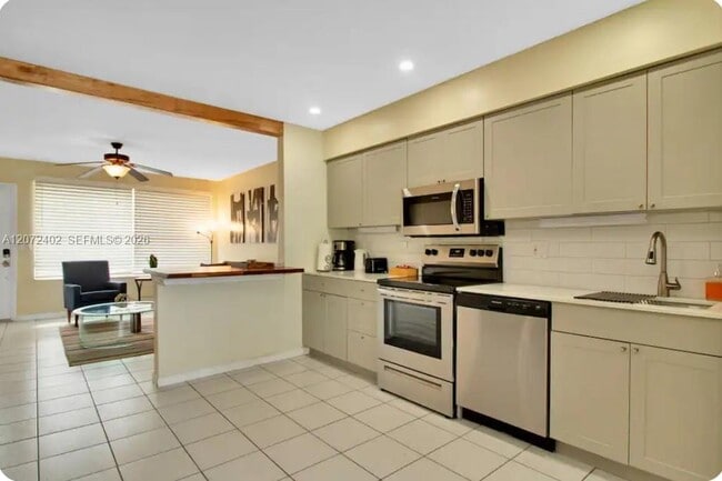 Photo - 1031 SW 3rd St Unit 1031