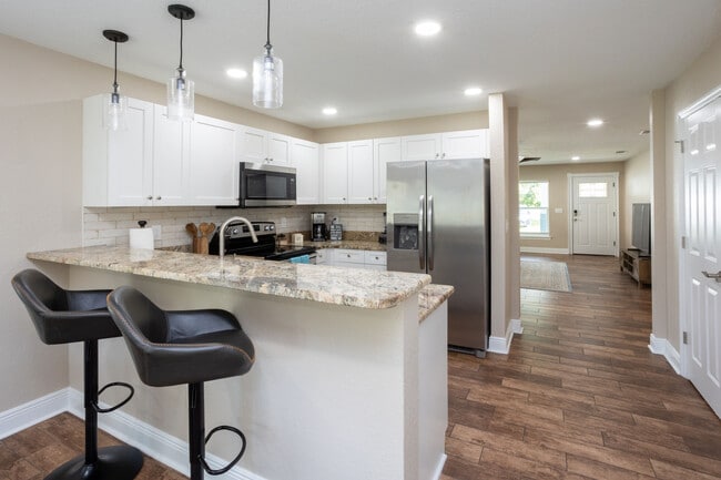 Photo - 1313 E Cayuga St