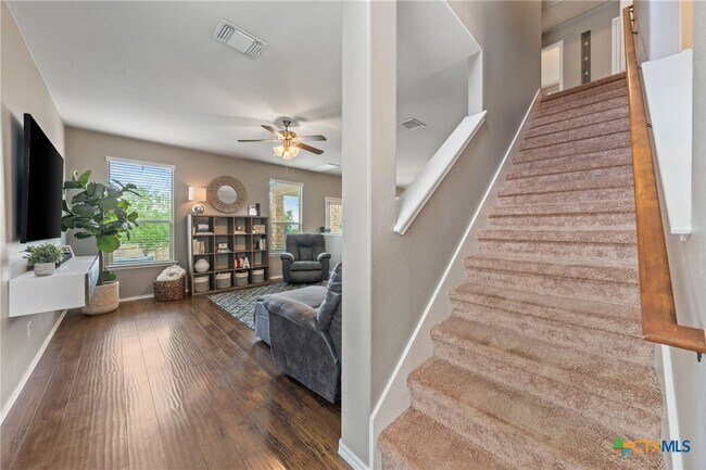 Photo - 5221 Cicero Dr