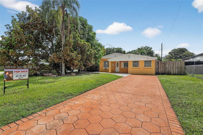 Photo - 1498 NE 180th St