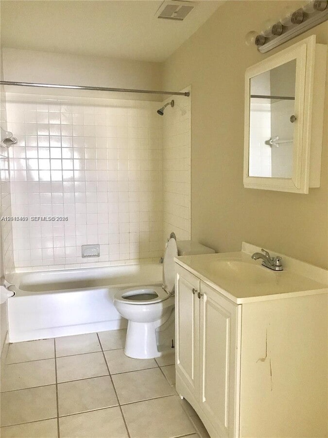 Photo - 3473 NW 44th St Unit 205