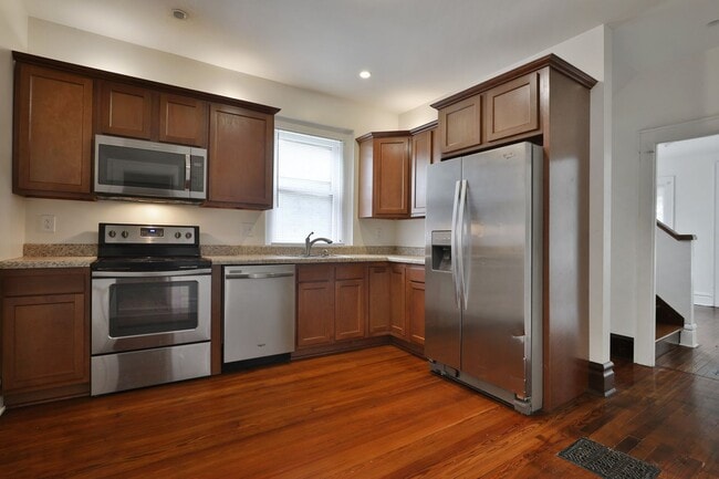 Photo - PRIME CENTRAL CAMPUS LOCATION ON FRAMBES A...