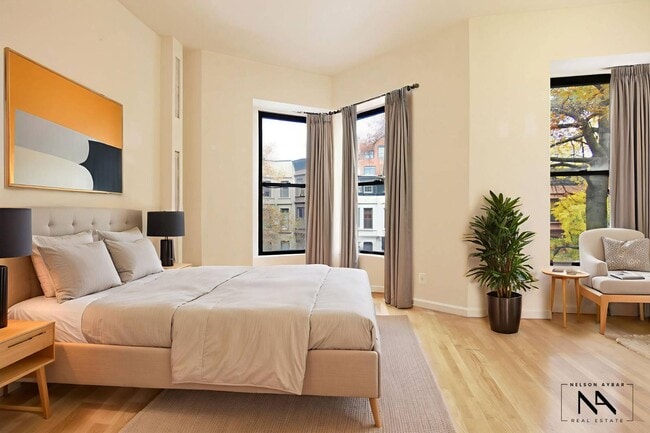 Building Photo - 800 President St