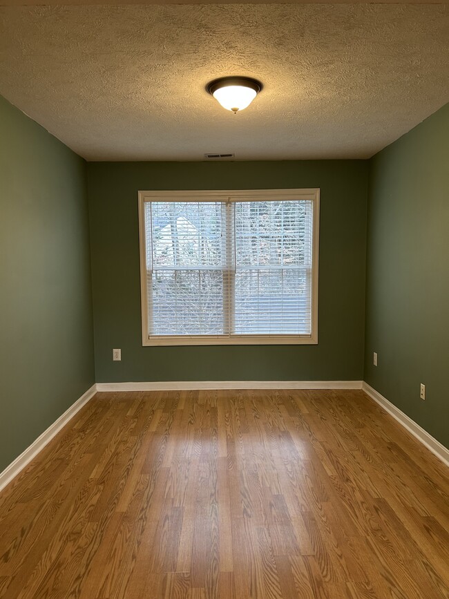 Photo - 46891 Bryan Rd