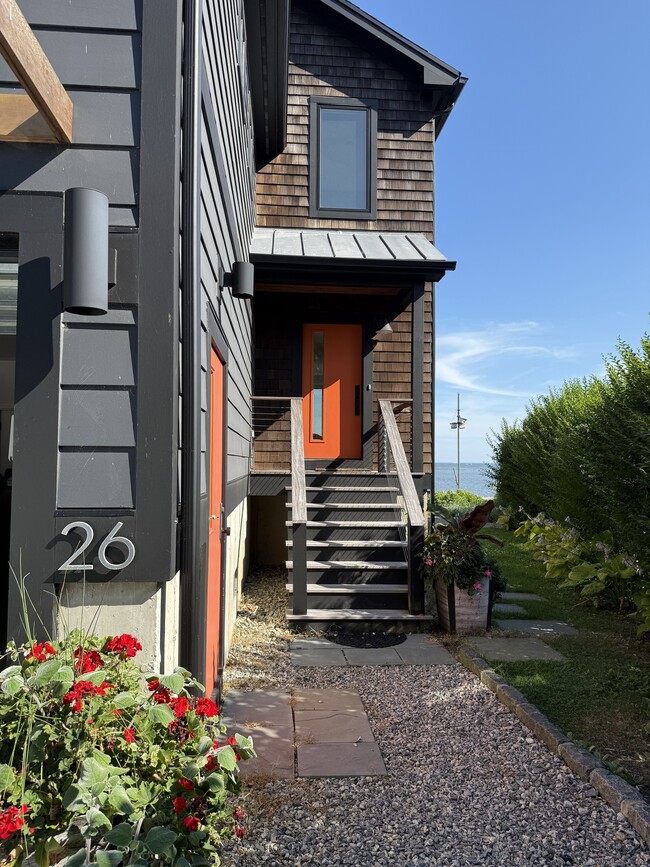 Building Photo - 26 Summer Island Rd Rental