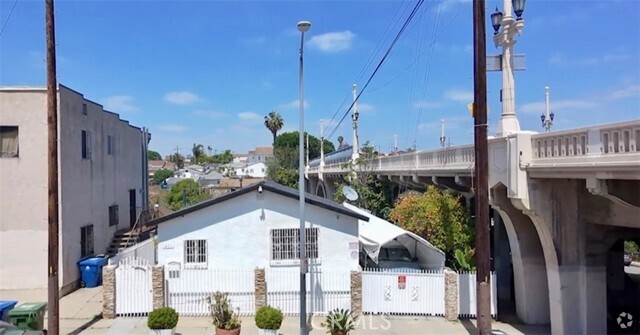 Building Photo - 401 S Lorena St Rental