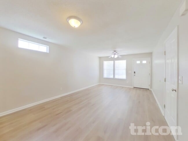 Photo - 152 Cottage Lake Way
