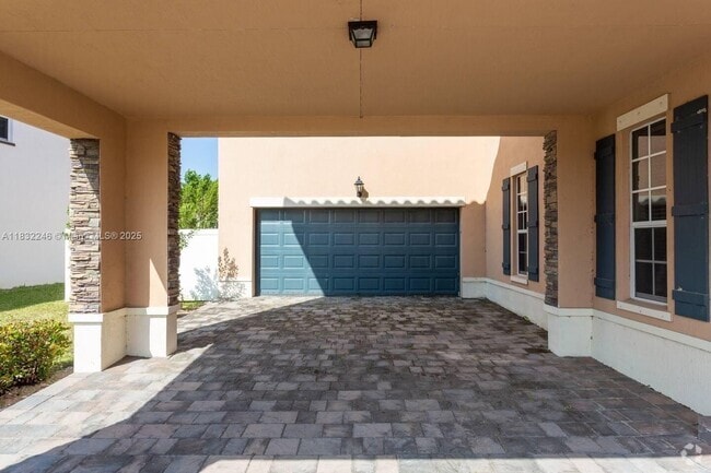 Building Photo - 17065 SW 94th Terrace Unit 1 Rental