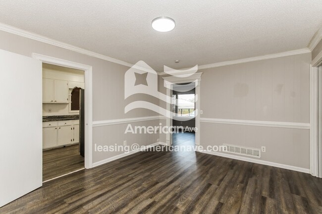 Photo - 4527 Robney Dr