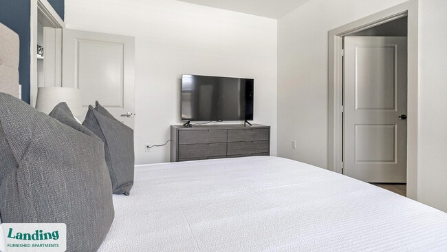 Photo - 19240 Stokes Rd Unidad 45-409