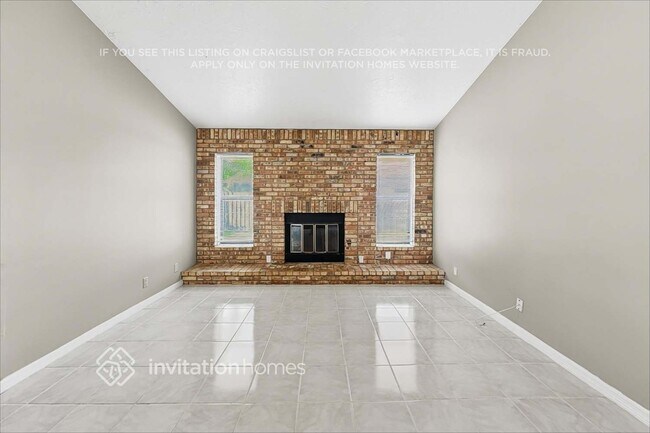 Photo - 13325 Kingsbury Dr