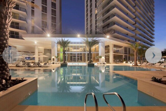 Photo - 16385 Biscayne Blvd Unit 2720