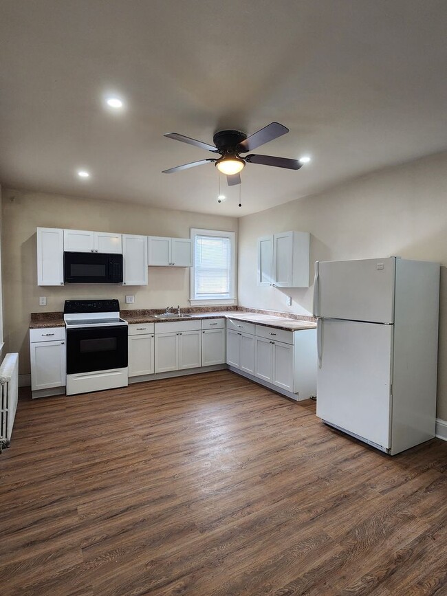 Photo - 330 W Philadelphia St Unit 330 W. PHILADELPHIA ST. #2