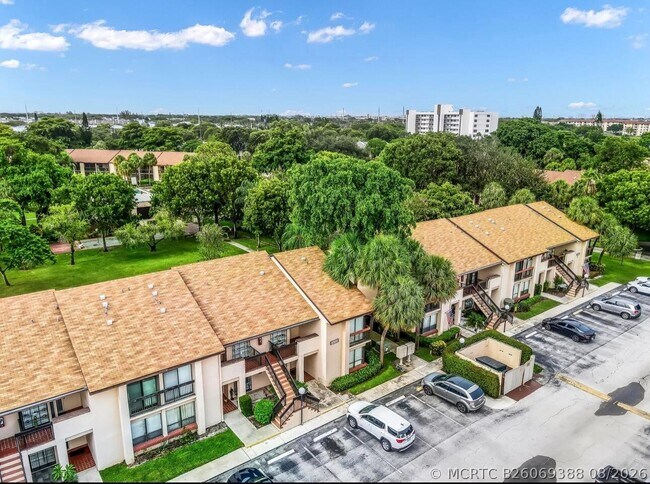 Photo - 2355 SW 15th St Unit 69