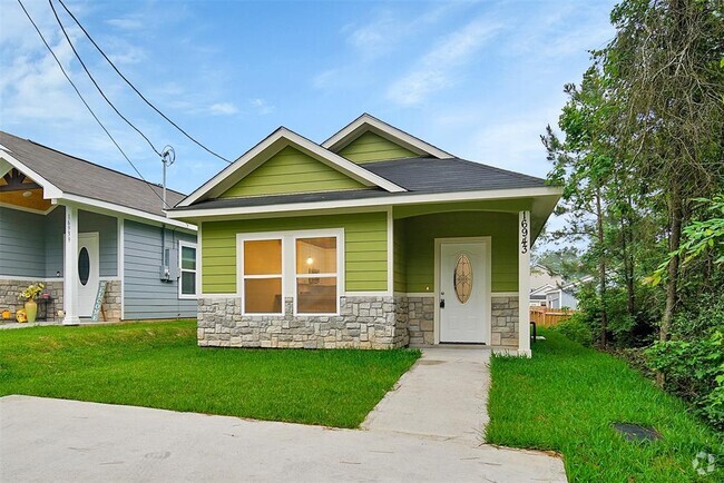 Building Photo - 16943 W Dounreay St Rental