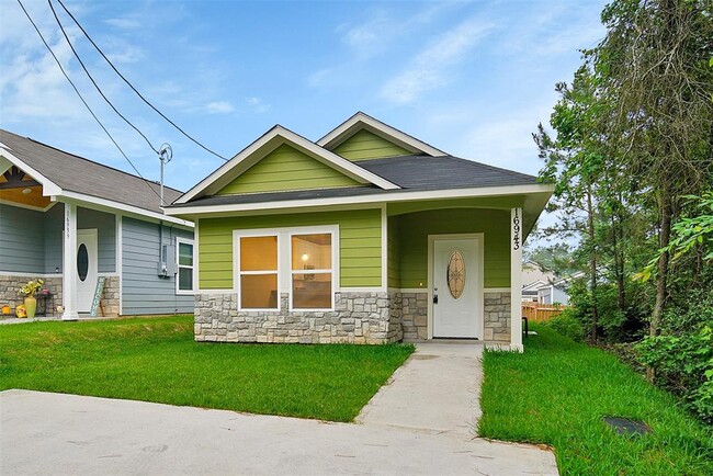 Building Photo - 16943 W Dounreay St Rental