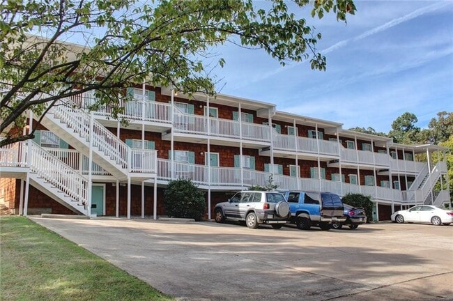 Photo - 944 N Storer Ave Unit 1