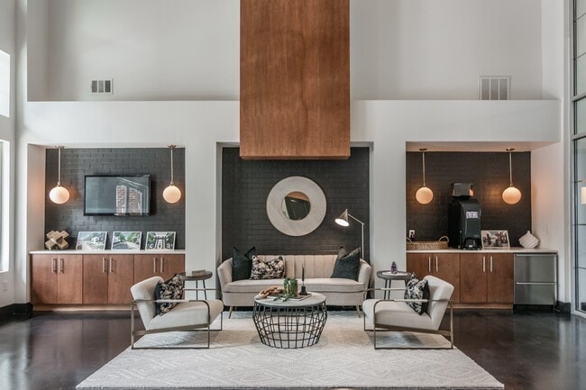 The Everly at Historic Franklin