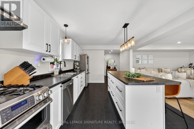 Photo - 340 Wild Rose Dr