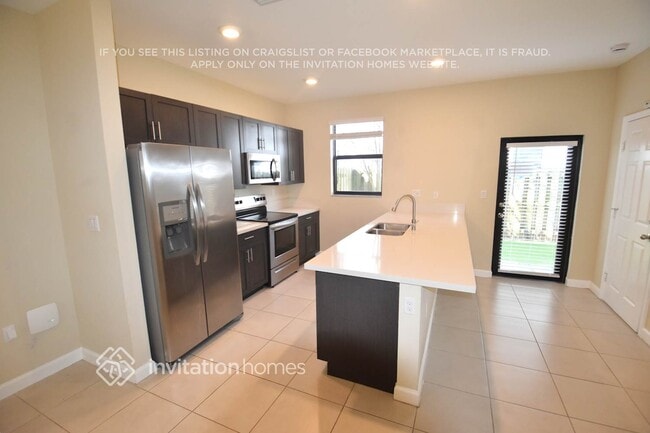 Photo - 2835 SW 16th Terrace