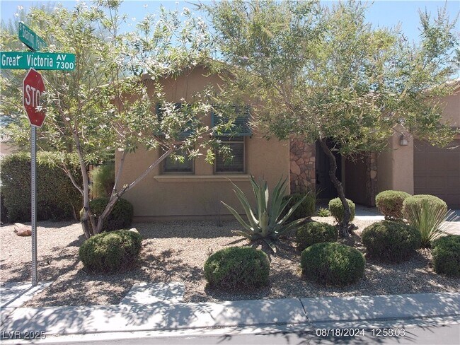 Photo - 7385 Great Victoria Ave House