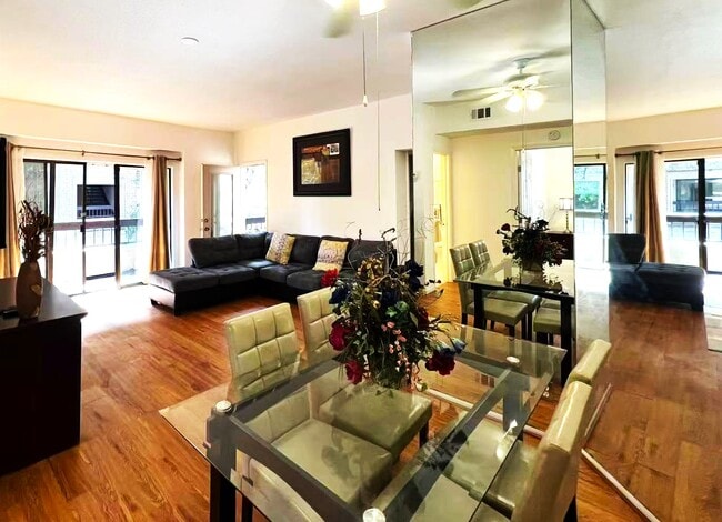 Photo - 2207 S Braeswood Blvd