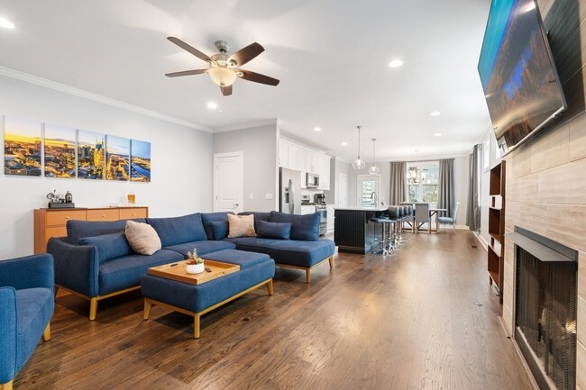 Photo - 223B Orlando Ave