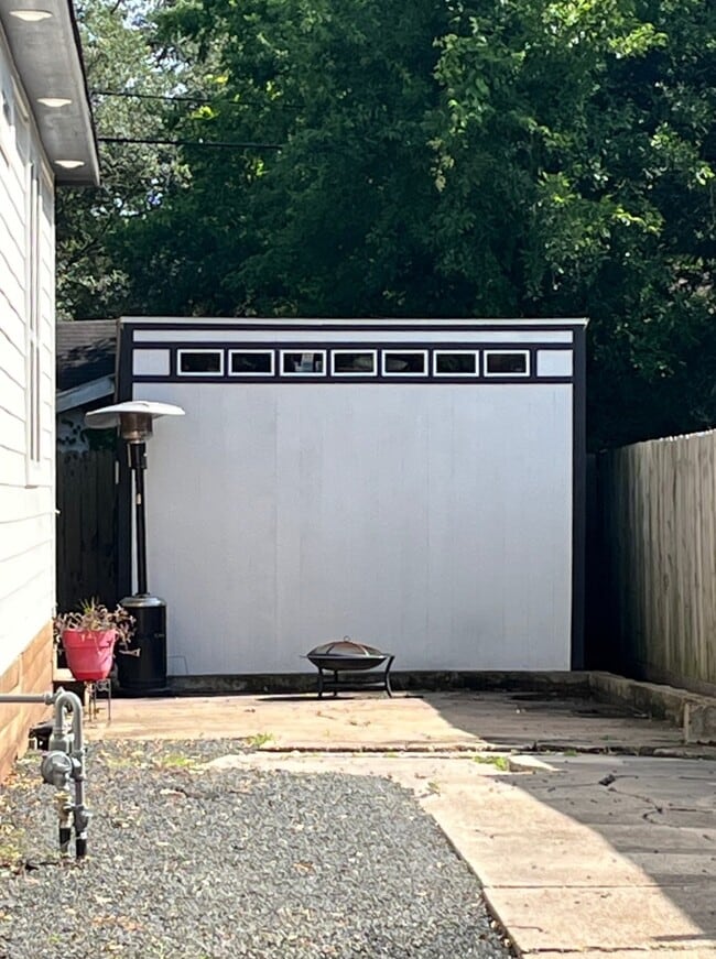 Photo - 3442 Noah St