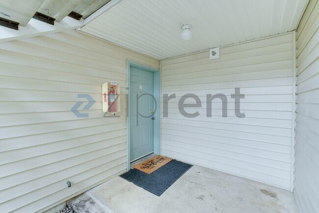 Photo - 1674 118th Ave SE