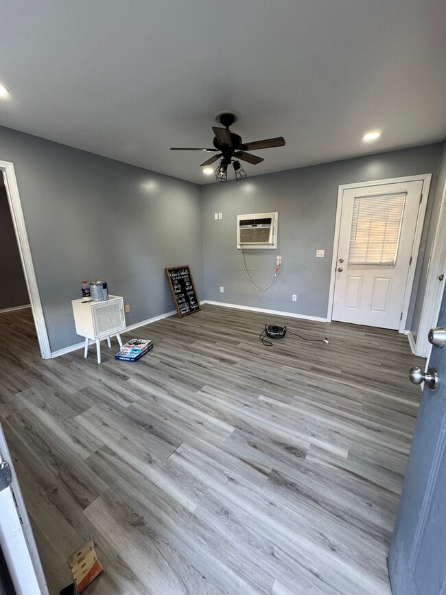 Photo - 1054 Johnnie Bud Ln