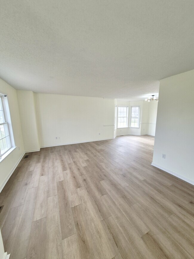 Photo - 7221 Oakmere Ct