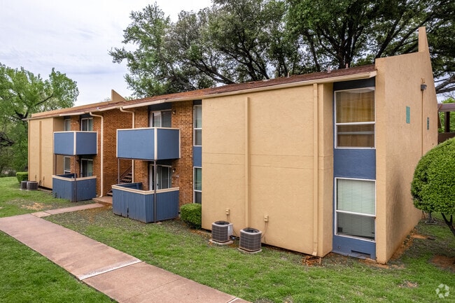 Rio Estates Apartments