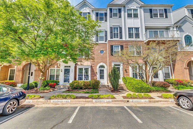 Updated Two Level - Utilities Included! - Updated Two Level - Utilities Included! House