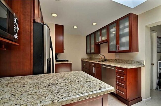 Photo - 2736 Whippoorwill Ln