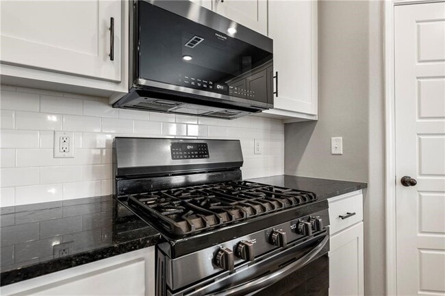 Building Photo - 2041 Tallgrass Ter