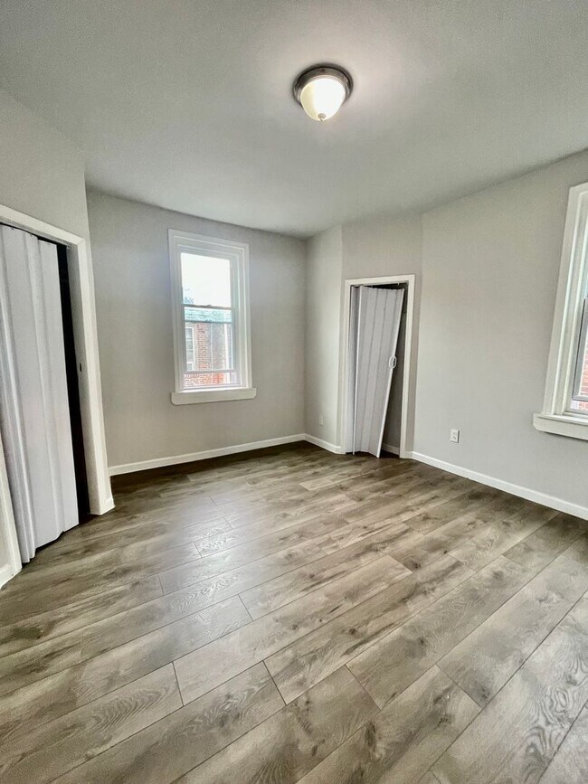 Photo - 1538 S 55th St Unidad 2R