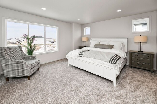 Photo - 4-bedroom, 3-bathroom West Fargo Single-Family Home w/2 Stall Garage