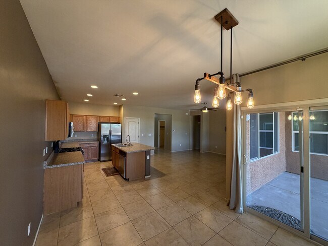 Photo - 1145 E Madera Grove Ln