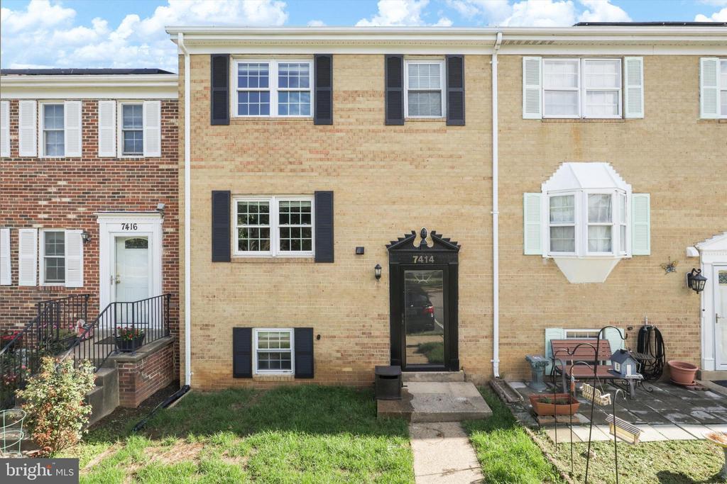 Photo - 7414 Pohick Rd Townhome