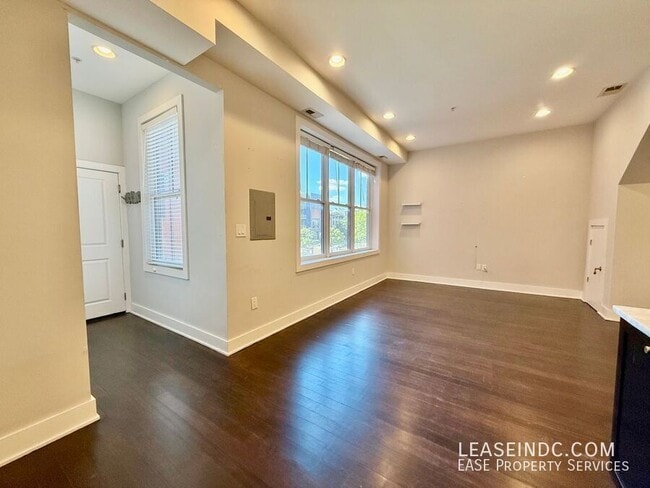 Photo - 907 N Street NW-#B1 Unit #B1