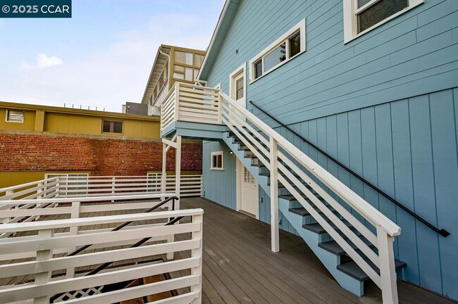 Photo - 1424 Pomona St Townhome